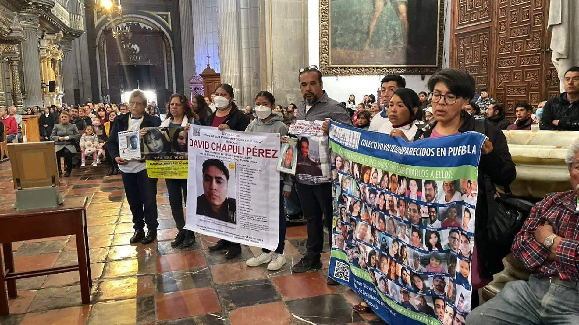 Integrantes de la Voz de los desaparecidos piden en misa por sus familiares